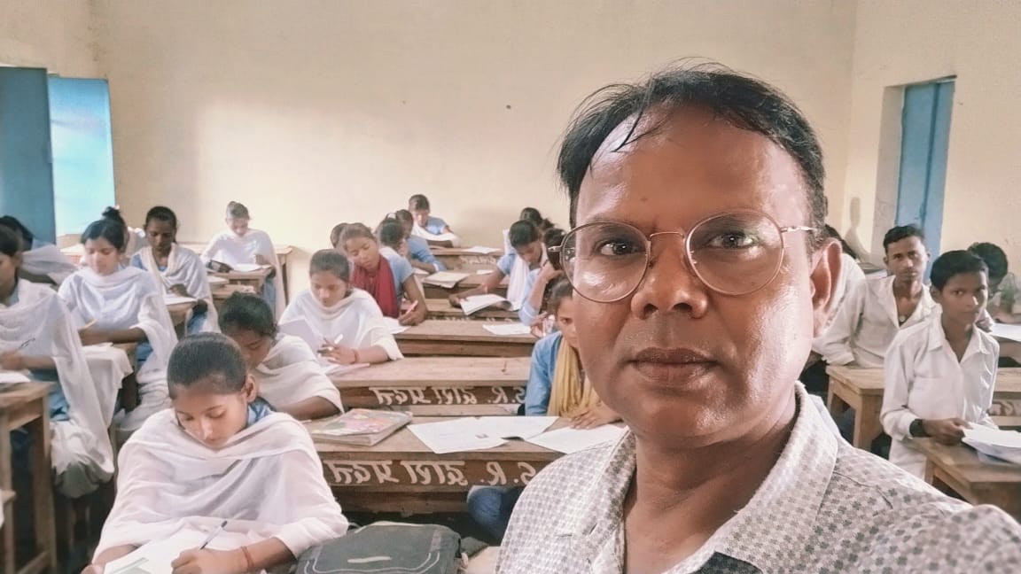 A moment from examination day — Barhara, 2025