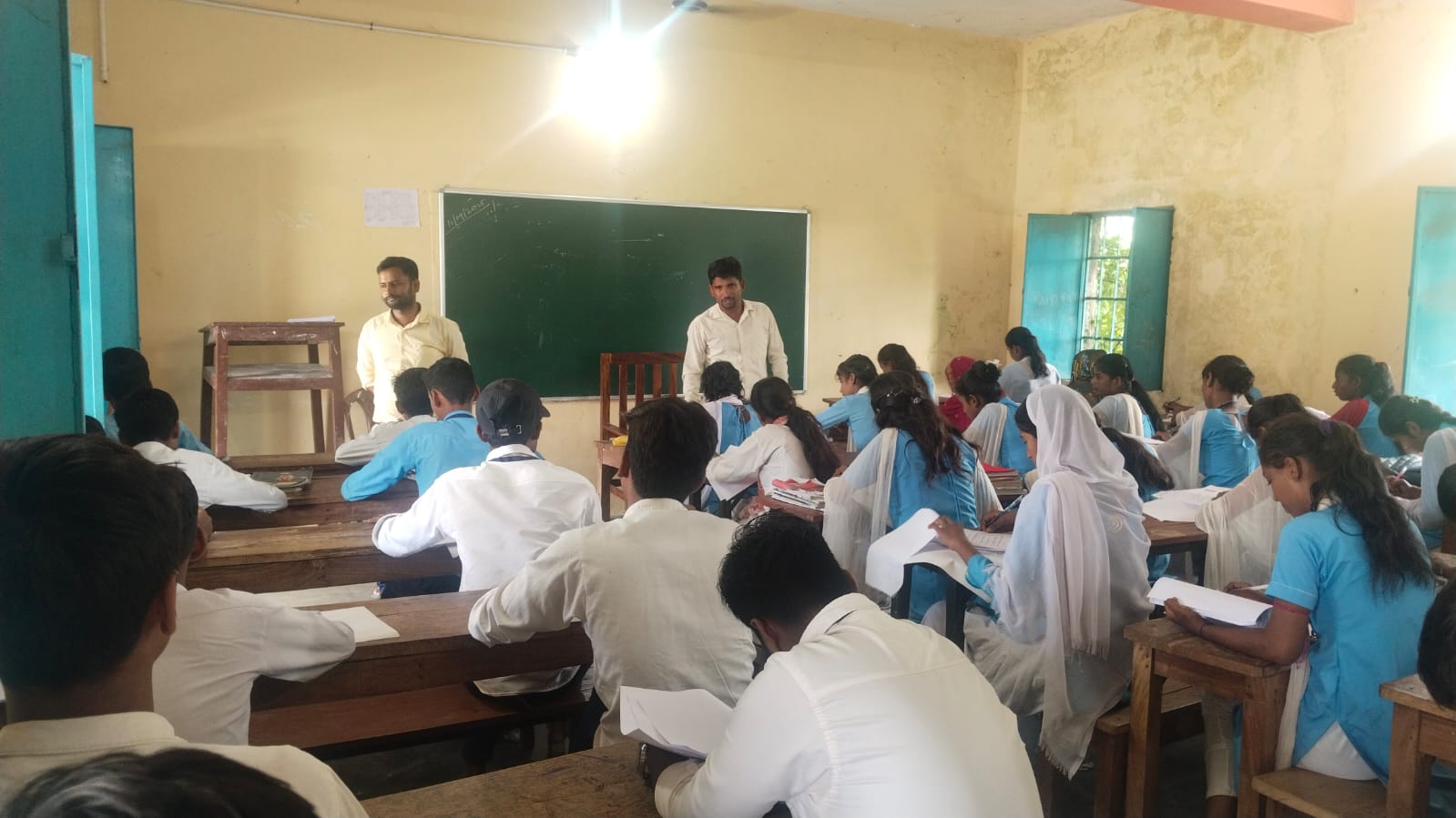 A view from the back of the classroom — Barhara, 2025
